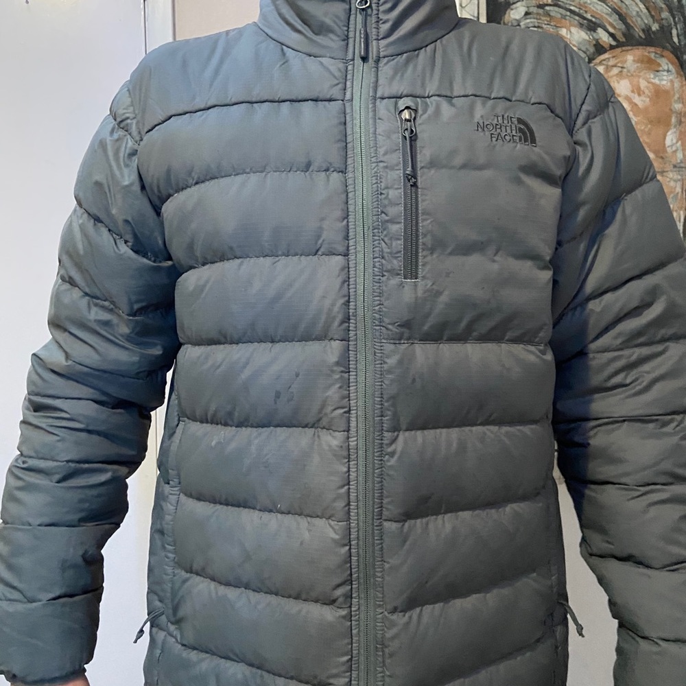 Men’s north face puffer